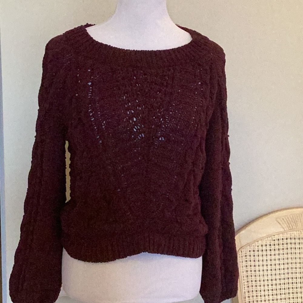 Express bulky knit lightweight poly sweater w/ balloon sleeves size XS i…